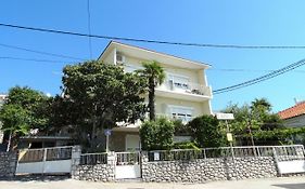 Apartments Ivo